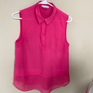 Ladies sleeveless blouse